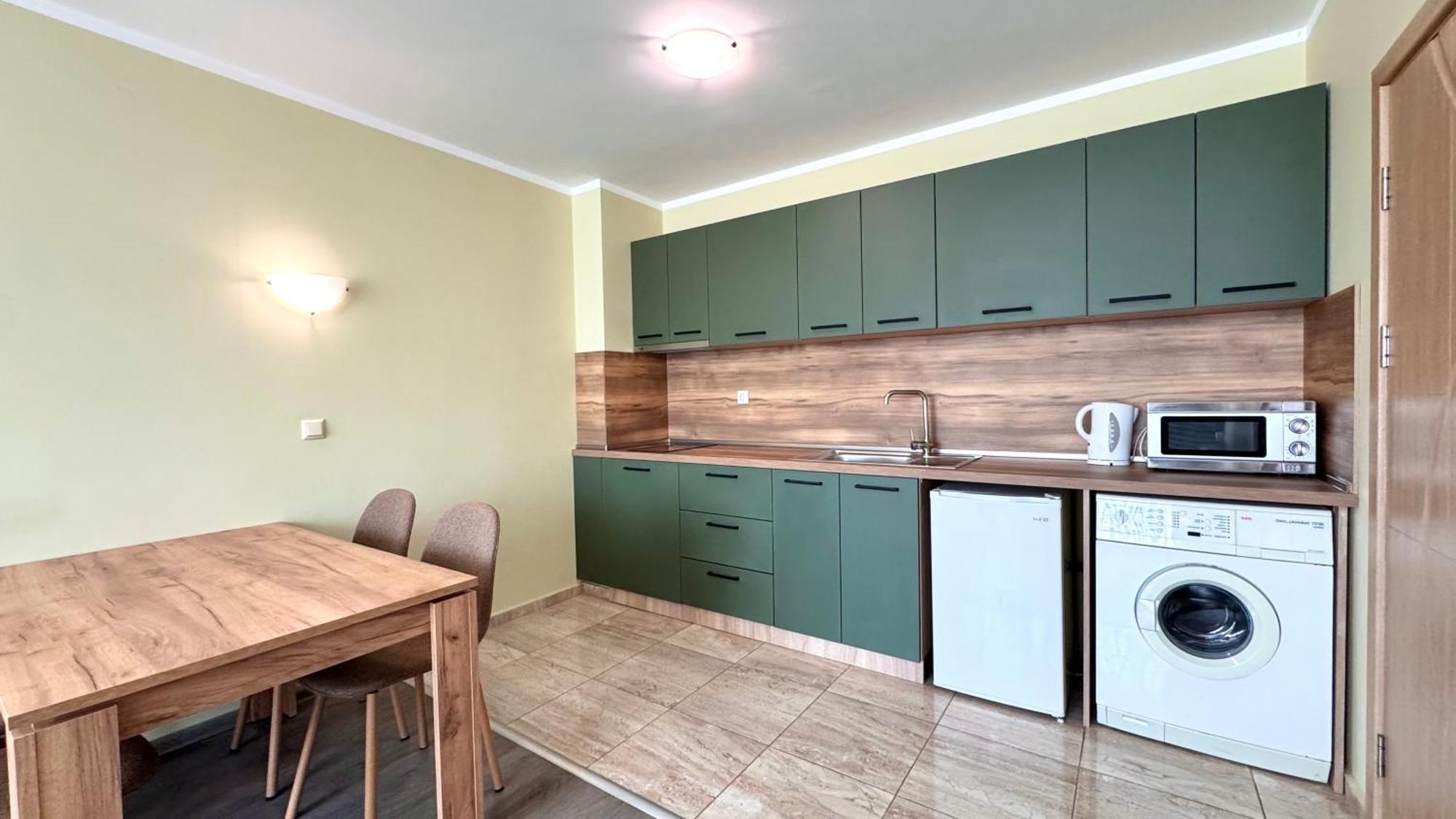 Evi Apartments 2 Pomorie Kültér fotó