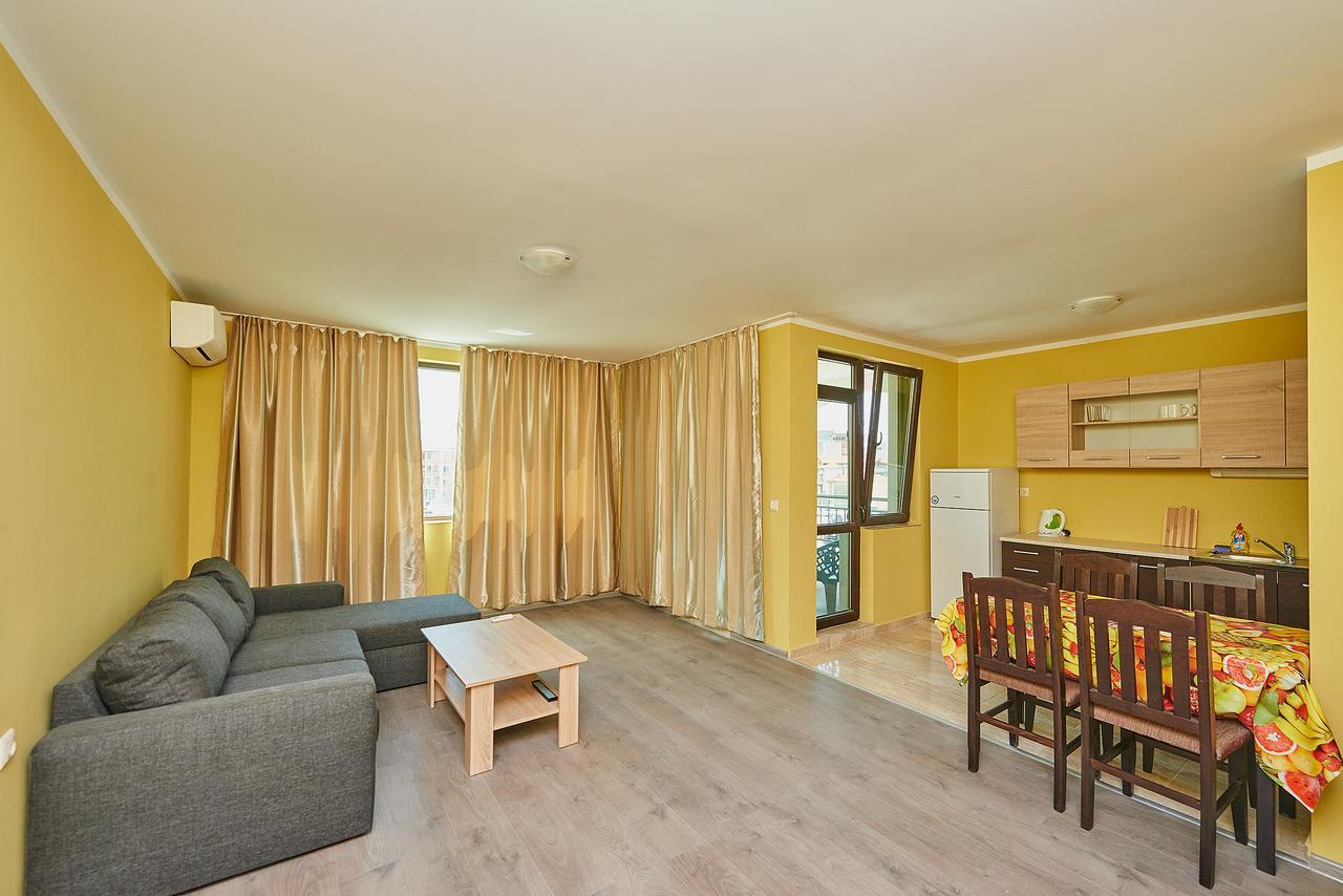 Evi Apartments 2 Pomorie Kültér fotó